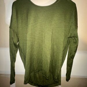 Lululemon Athletica Olive Green Long Sleeve Top